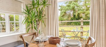 Mulberry Cottage - From 110 Per Night