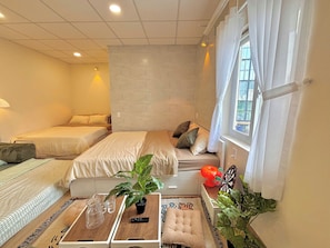 1 bedroom, iron/ironing board, free WiFi