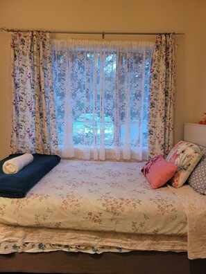 Casa, 5 habitaciones, balcón, vista al jardín