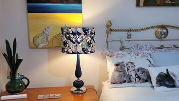 House, 5 Bedrooms, Balcony, Garden View