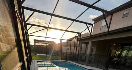 6 BR villa with Private Pool and Game Room in BALMORAL RESORT-Haines City.