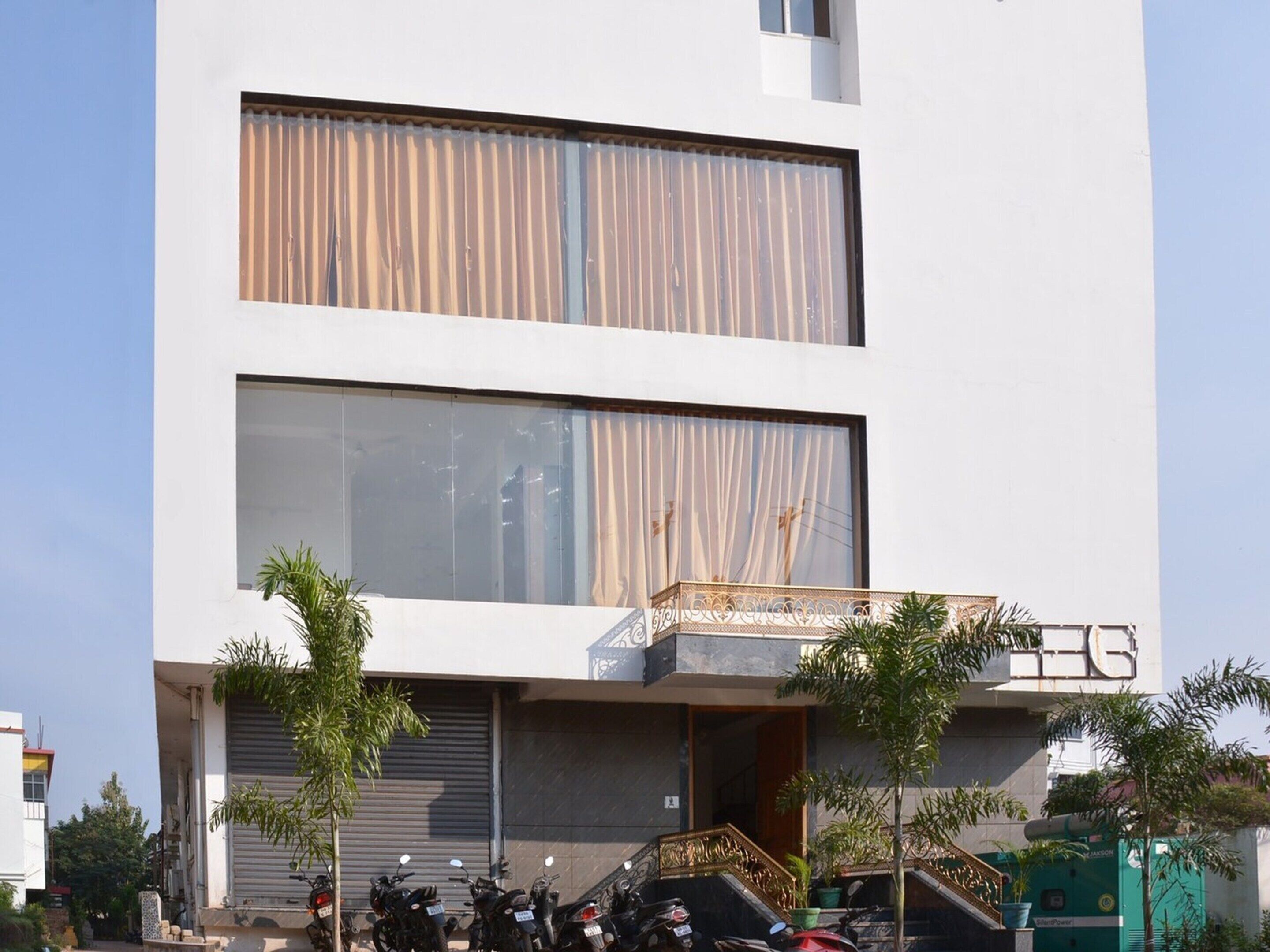 House | Exterior