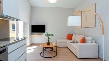 Apartment (2 Bedrooms) | Living room