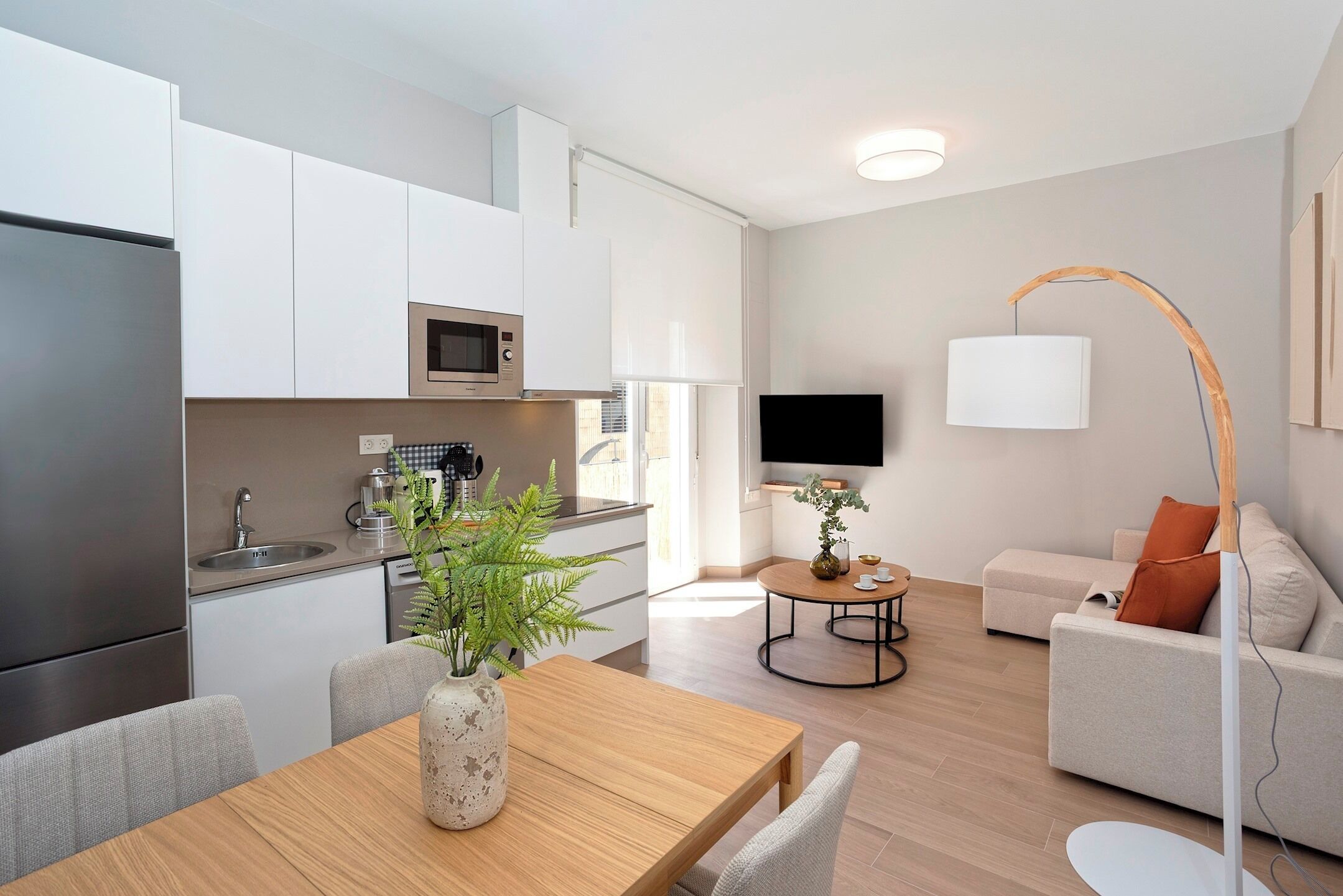 Apartment (2 Bedrooms) | Living area