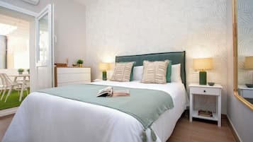 Apartment (1 Bedroom) | Iron/ironing board, bed sheets