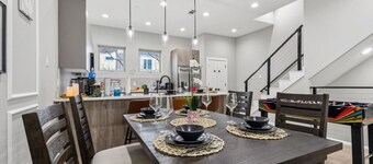 The Euclase 2BD TH: 7ST Walkable, Joyfull & Cool!