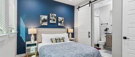 2 bedrooms, desk, iron/ironing board, travel cot