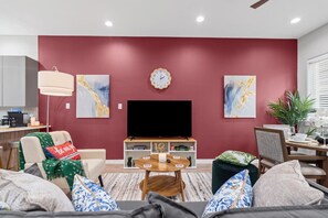 Smart TV, table football, books - The Jasper 2BD TH: 7ST Walkable, Stylish & Homey! (Fort Worth)