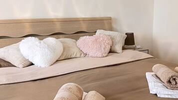 1 Schlafzimmer, Bügeleisen/Bügelbrett, Reisekinderbett, kostenloses WLAN