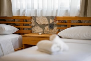 Deluxe Villa, Private Pool | Desk, laptop workspace, blackout drapes, free WiFi