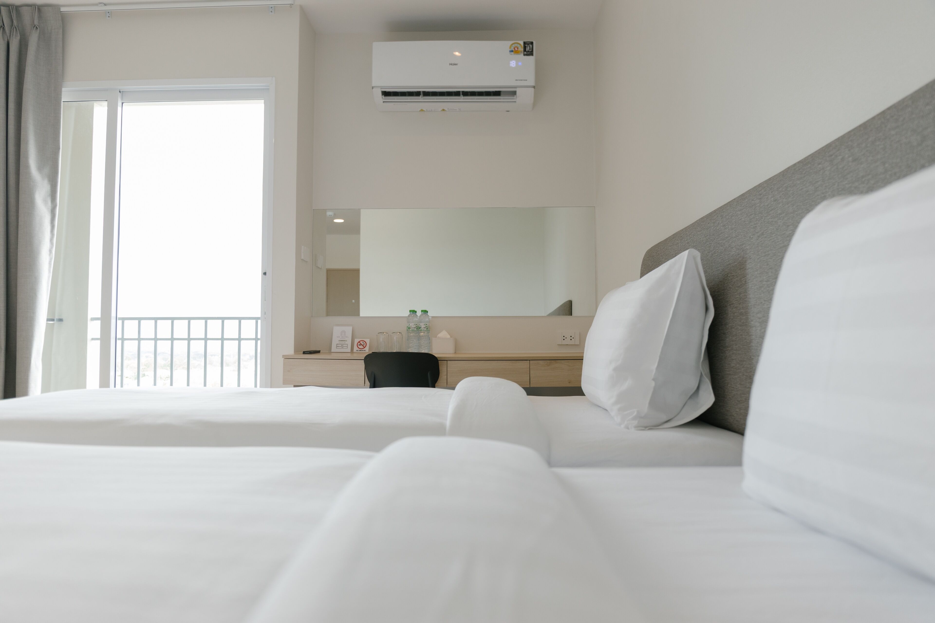 Standard Room, 2 Single Beds | Desk, laptop workspace, free WiFi, bed sheets