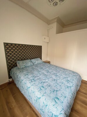 1 chambre, accès Internet, draps fournis