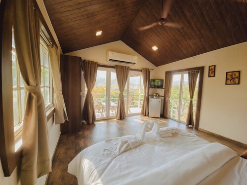 Green View Resort