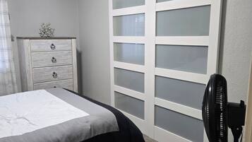 2 dormitoris, wifi i roba de llit