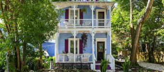 Periwinkle Perch - Home for 4