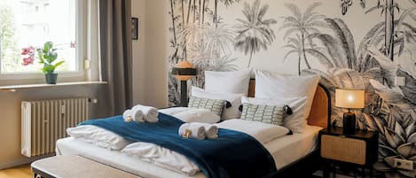 Superior Apartment | Iron/ironing board, free WiFi