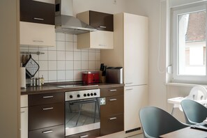 Superior-Apartment | Eigene Küche | Wasserkocher, Toaster, Hochstuhl