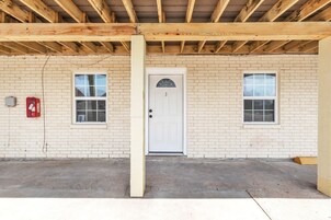 Fachada de la propiedad