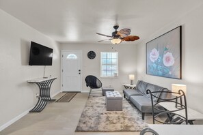 Living area - Isla Bonita (Galveston)