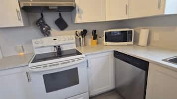 Mikrowelle, Ofen, Herdplatte