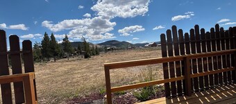 Escape to the Choosey Moose Cabin in the mountains of Dubois, WY
