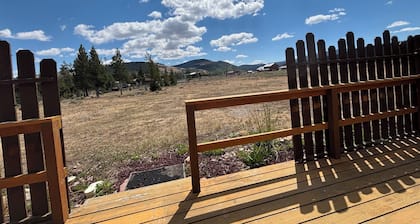 Escape to the Choosey Moose Cabin in the mountains of Dubois, WY