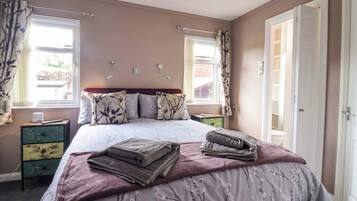 Individually decorated, individually furnished, free WiFi