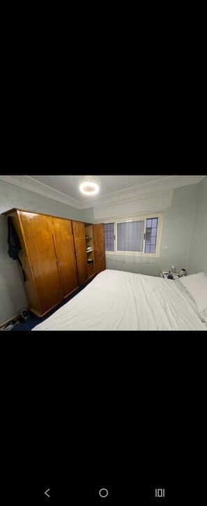 Apartment, 2 Bedrooms, Smoking, Balcony | 3 bedrooms