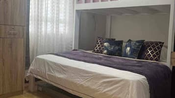 1 bedroom