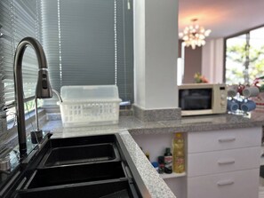 Villa, 4 Bedrooms, Smoking, Private Pool | Interior