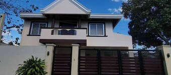 Cozy 3br Home Entry to Cwc, Pili Golf, Naga, Bicol