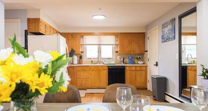 17 - 4BR Randolph - Cozy Single House