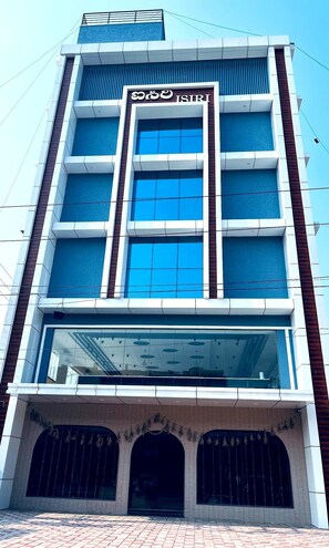 Façana frontal de l'allotjament