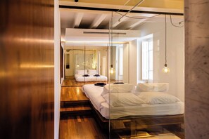 2 chambres, fer et planche à repasser, Wi-Fi gratuit, draps fournis