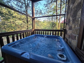 Bain à remous extérieur