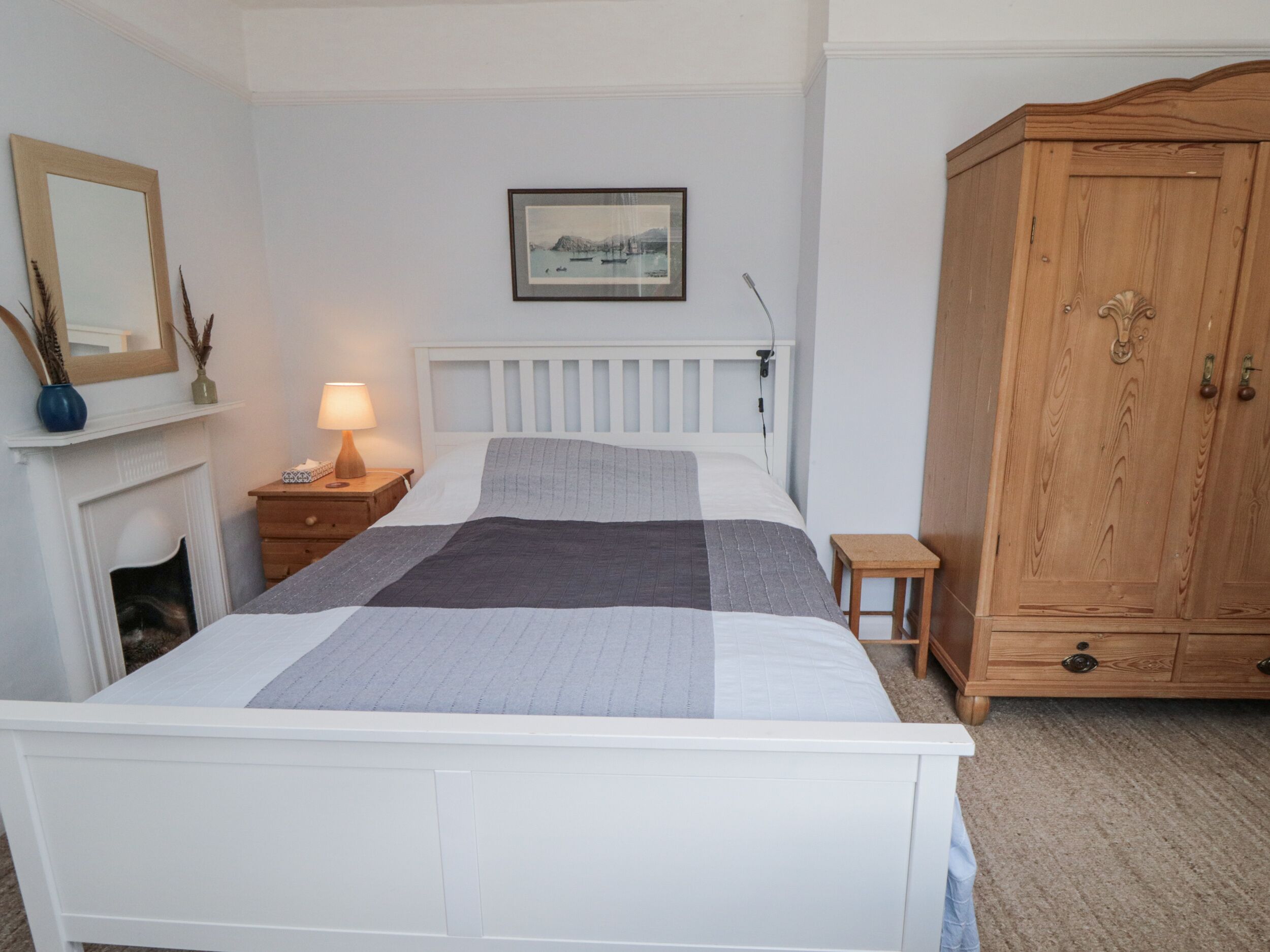 Individually decorated, individually furnished, free WiFi