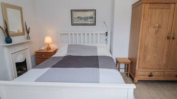 Decoración individual, mobiliario individual, wifi gratis