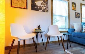 Cabana, várias camas, cozinha, vista para o jardim (Shady Grove) | Parte interna