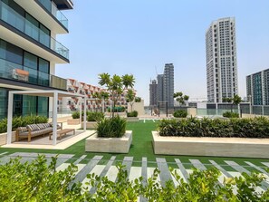 Apartment, 2 Bedrooms, Private Pool | Property grounds
