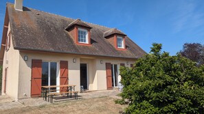 Exterior - Gite de la Liberté - Normandy (Cottun)