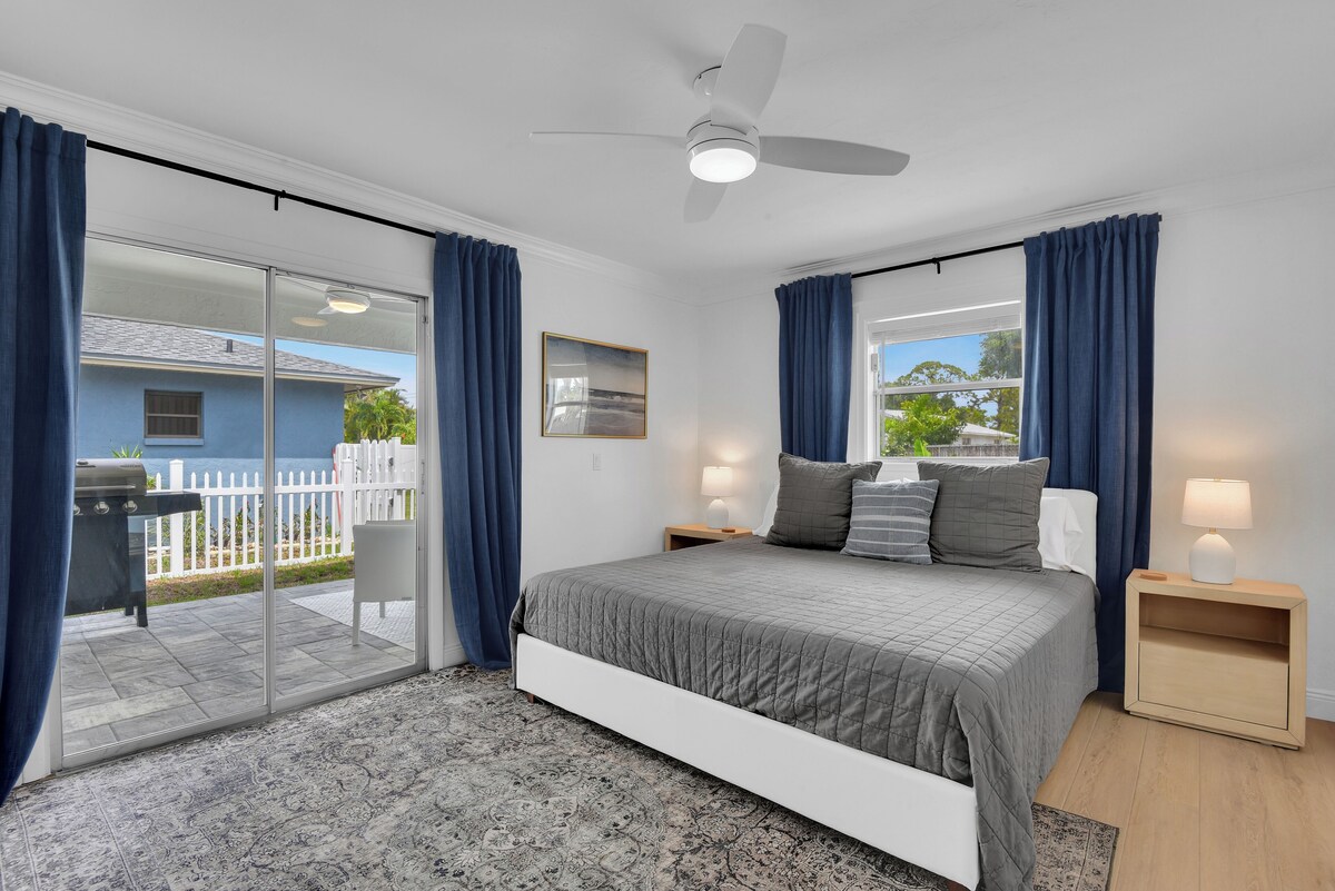 Photo 18 of Charming 3-bedroom house in lovely Naples with AC, Pool and Pet Friendly