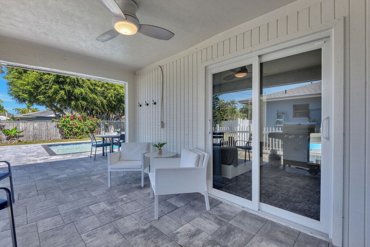 Photo 26 of Charming 3-bedroom house in lovely Naples with AC, Pool and Pet Friendly