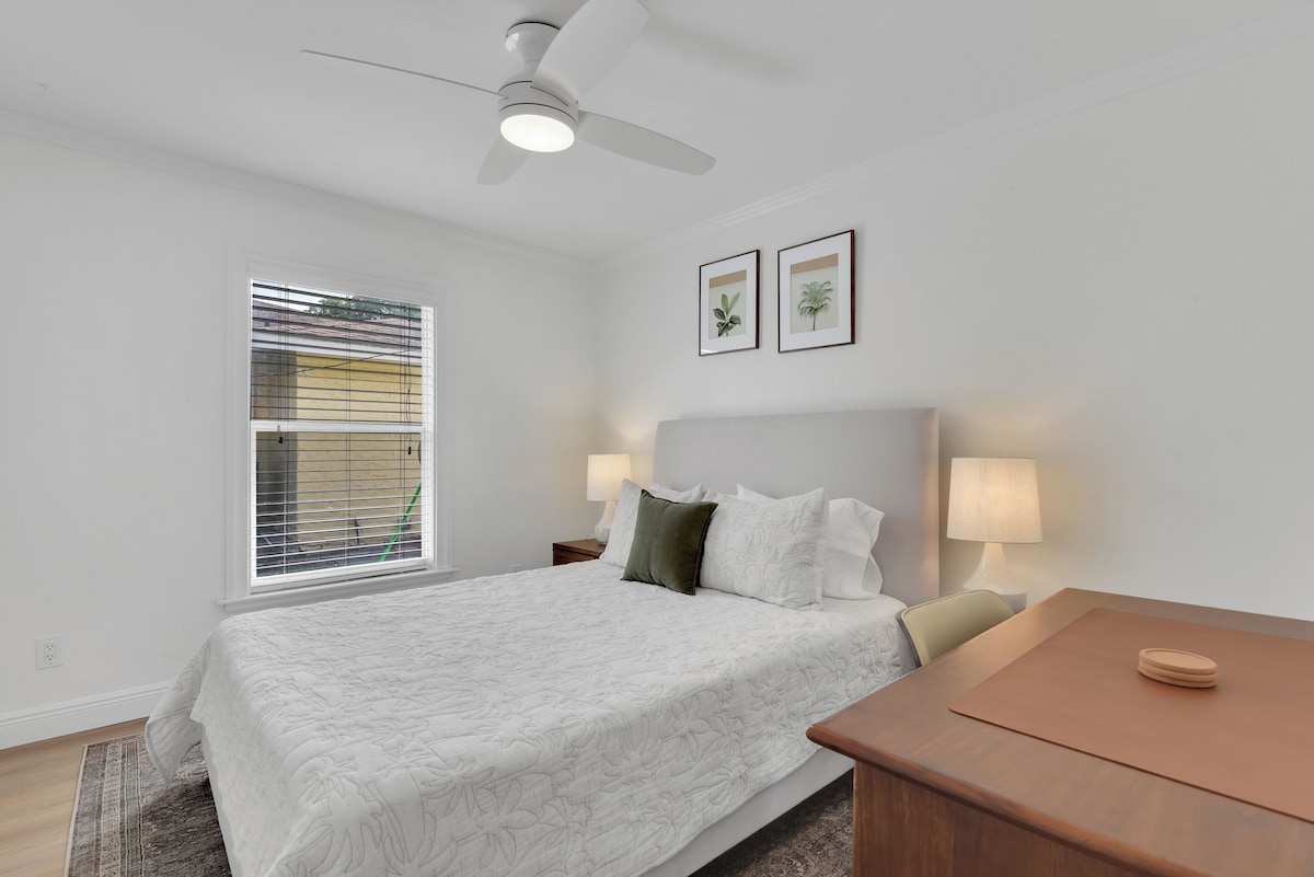 Photo 32 of Charming 3-bedroom house in lovely Naples with AC, Pool and Pet Friendly