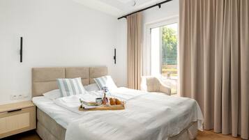 1 bedroom, iron/ironing board, travel crib, WiFi (free)