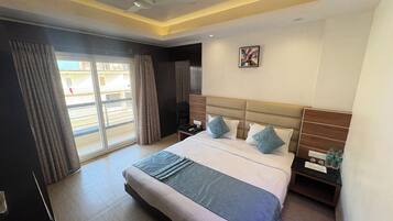 Habitación doble Deluxe, 1 cama King size, vista al mar | Servicios de la habitación