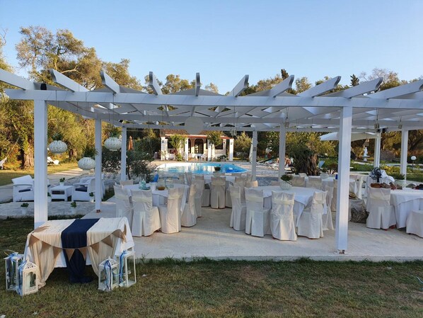 Restauration en plein air