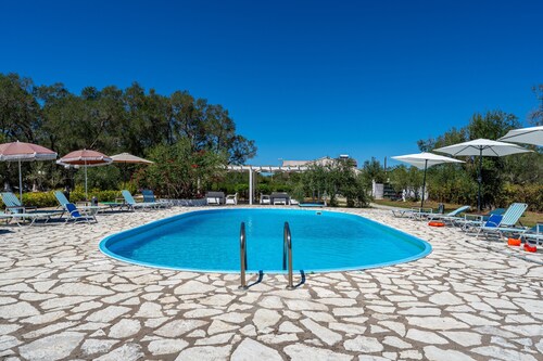 Apartment 'Alykes Family Resort Triple Room 1' with Balcony, Wi-Fi and Air Conditioning