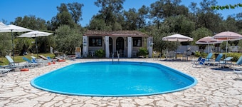 Apartment 'Alykes Family Resort Quadrum 1' with Balcony, Wi-Fi and Air Conditioning