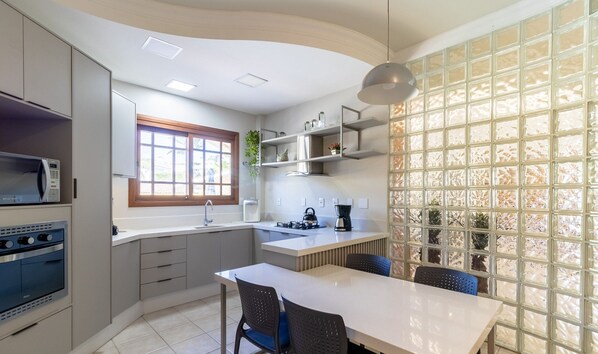 Villa | Private kitchen