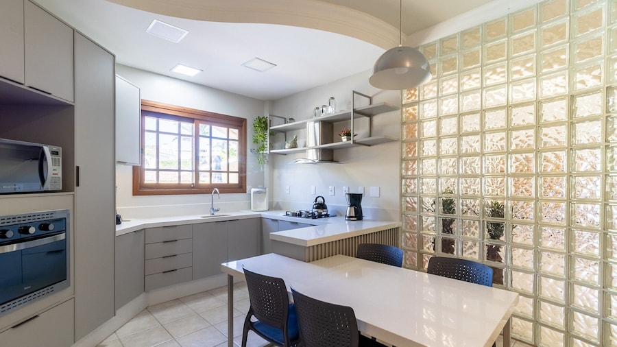 Duplex House w/ Pool, 850m From the Beach Rdt0124